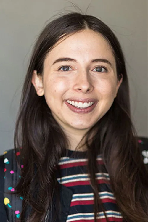 Esther Povitsky photo