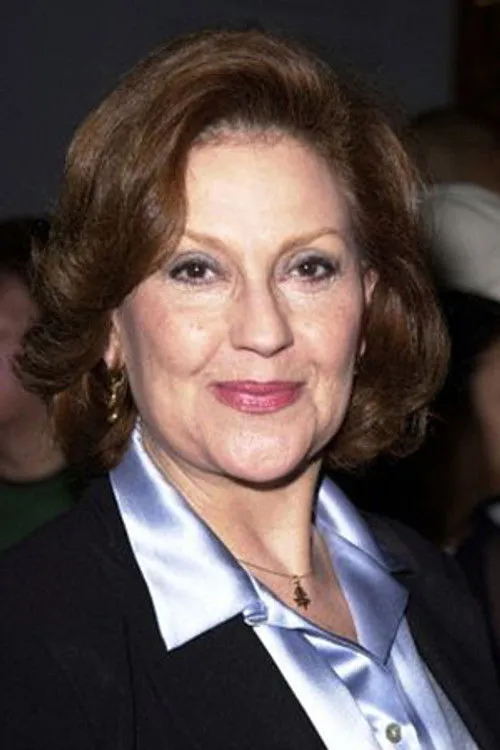 Kelly Bishop photo