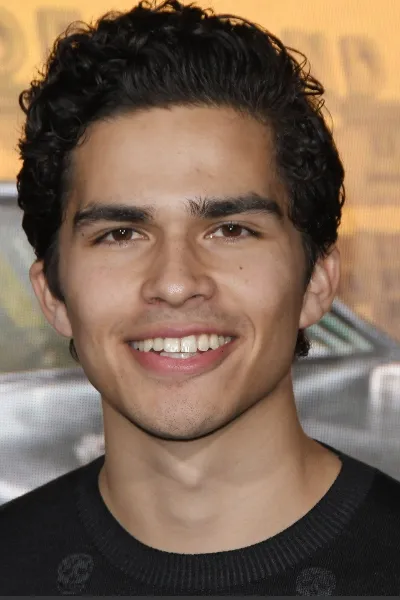 Alex Aiono photo