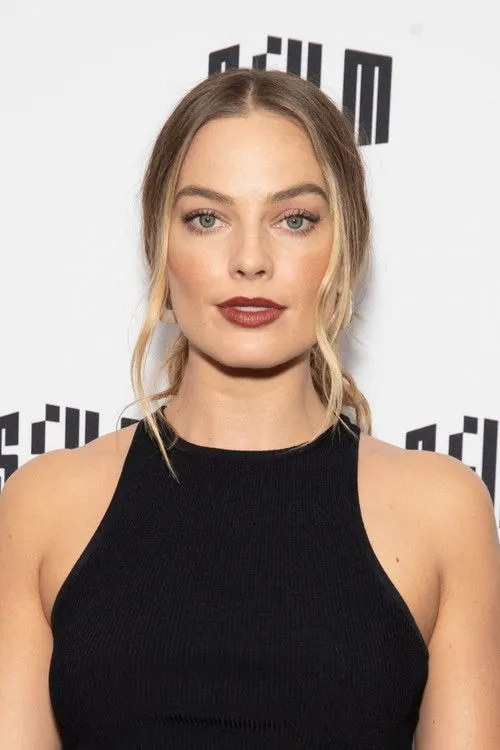 Margot Robbie photo