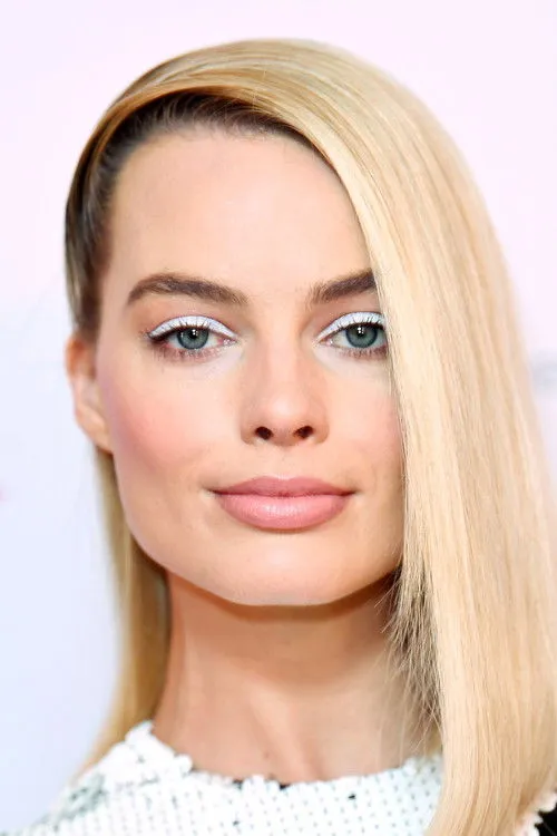 Margot Robbie photo