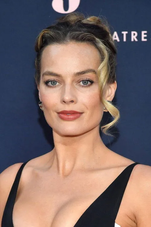 Margot Robbie photo