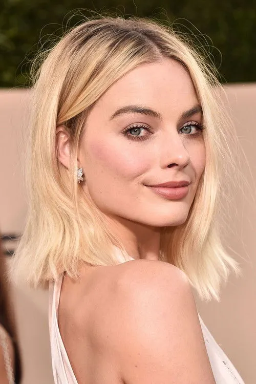 Margot Robbie photo