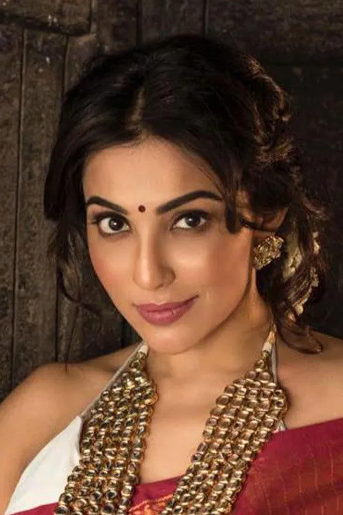 Parvatii Nair photo