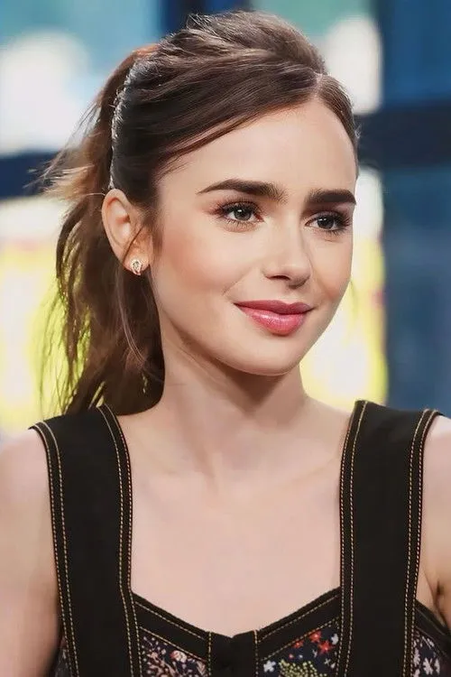 Lily Collins photo