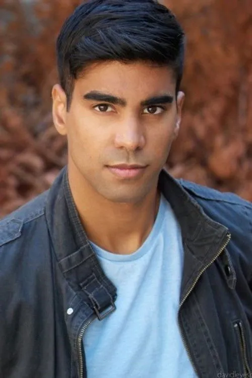 Raymond Ablack photo