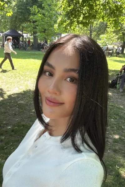 AGNEZ MO photo