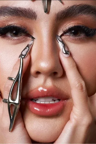 AGNEZ MO photo