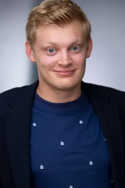 Curry Barker photo