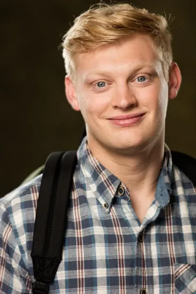 Curry Barker photo