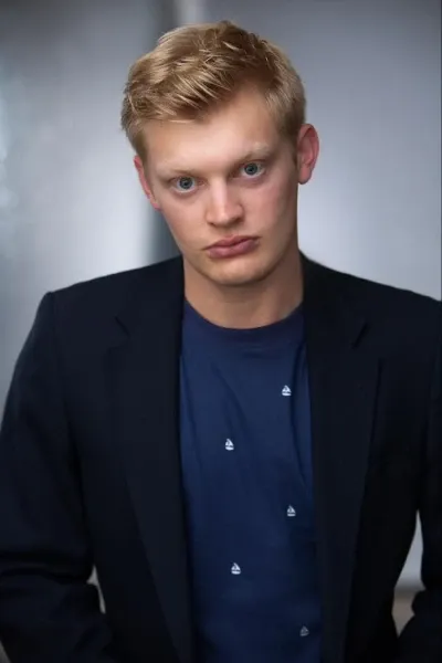 Curry Barker photo