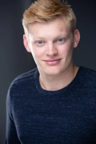 Curry Barker photo