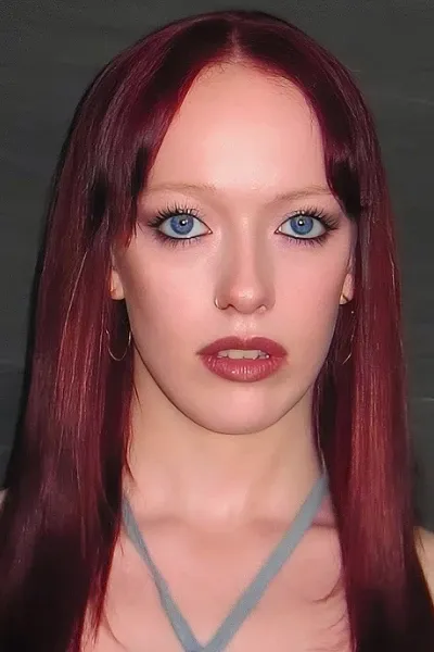 Amybeth McNulty photo