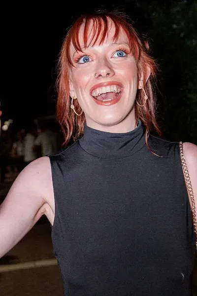 Amybeth McNulty photo