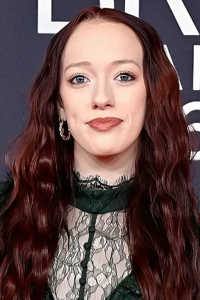 Amybeth McNulty photo