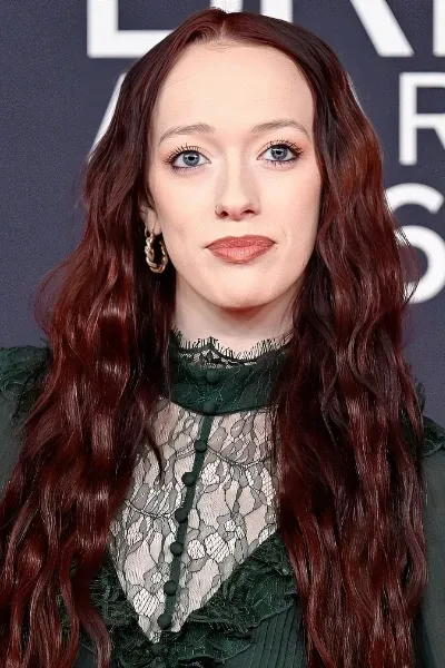 Amybeth McNulty photo