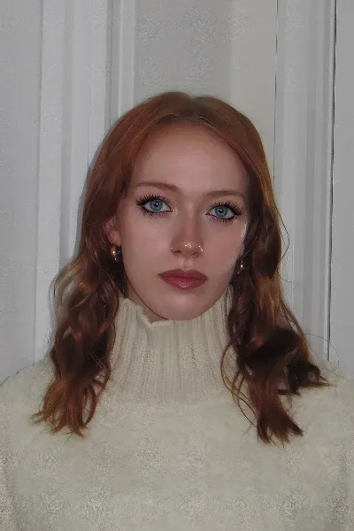 Amybeth McNulty photo