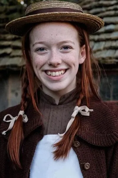 Amybeth McNulty photo