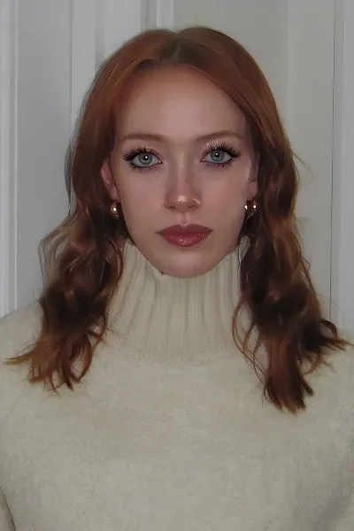Amybeth McNulty photo