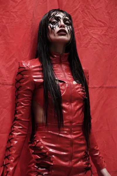 Valeriia Karaman photo