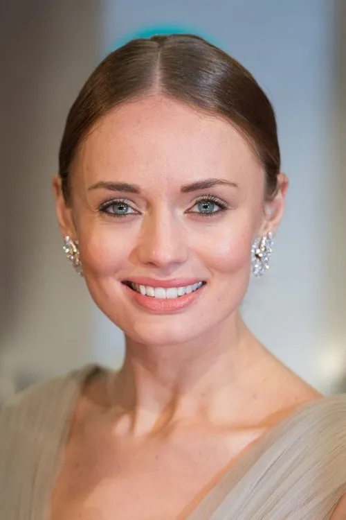 Laura Haddock photo