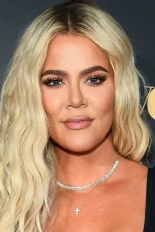 Khloé Kardashian photo