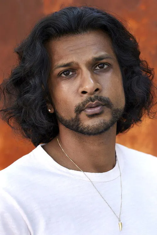 Utkarsh Ambudkar photo