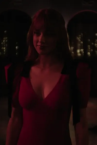 Lili Reinhart photo