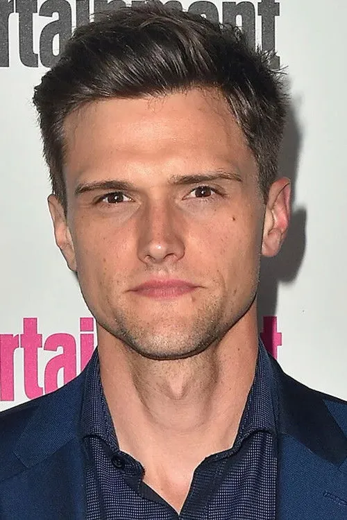 Hartley Sawyer photo
