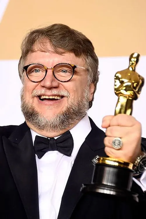 Guillermo del Toro photo