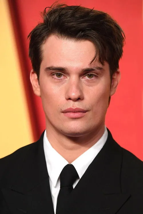 Nicholas Galitzine photo