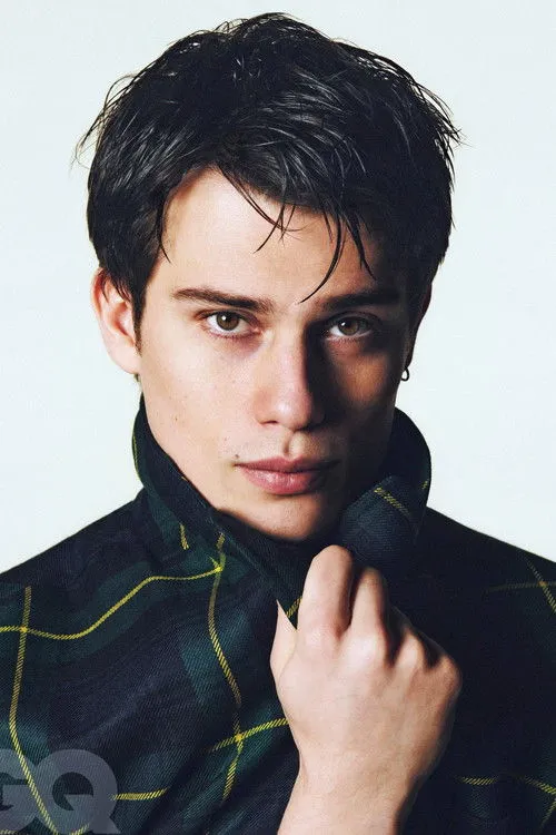 Nicholas Galitzine photo