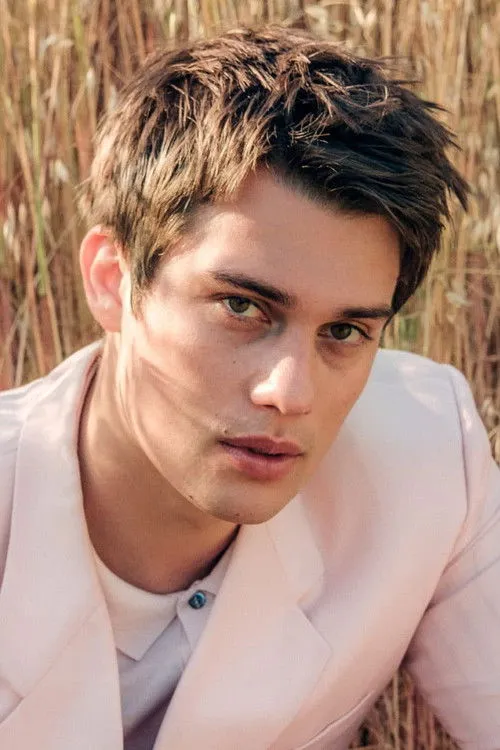 Nicholas Galitzine photo