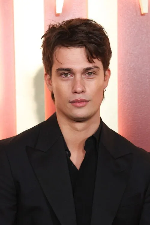 Nicholas Galitzine photo