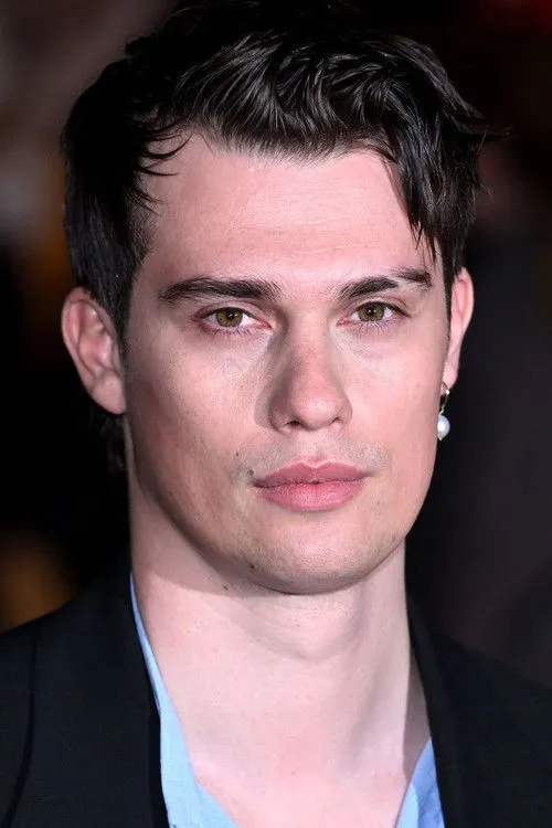 Nicholas Galitzine photo