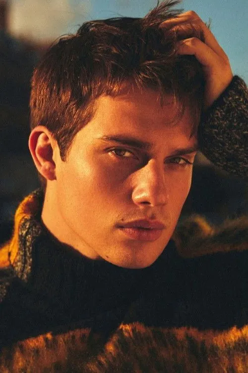 Nicholas Galitzine photo