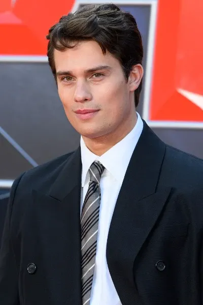Nicholas Galitzine photo