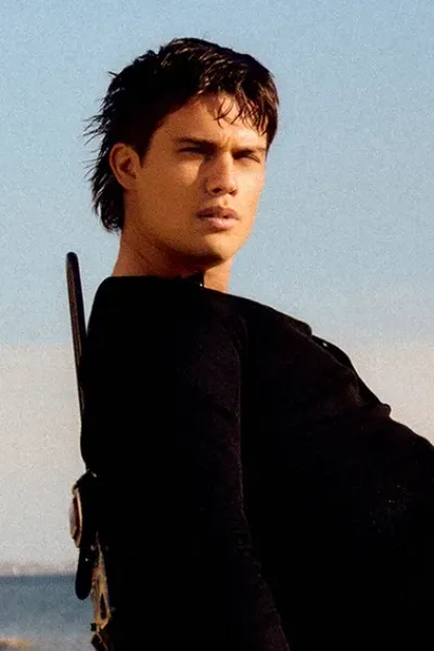 Nicholas Galitzine photo