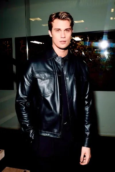 Nicholas Galitzine photo