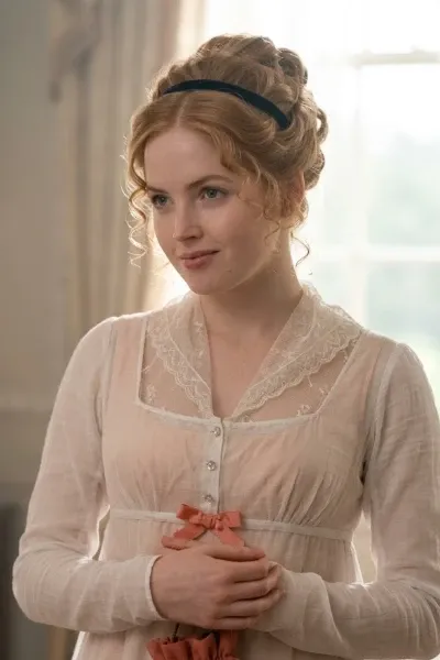 Lucy Steele