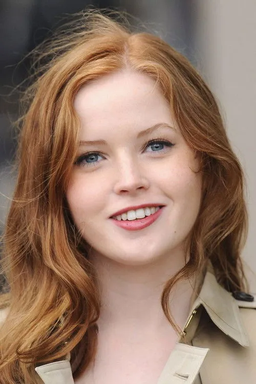 Ellie Bamber photo