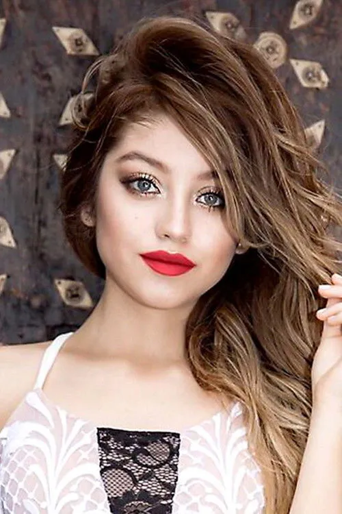 Karol Sevilla photo