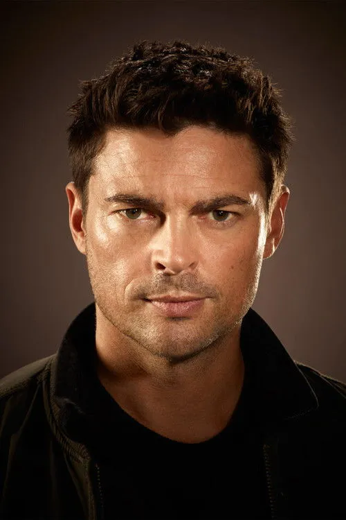 Karl Urban photo