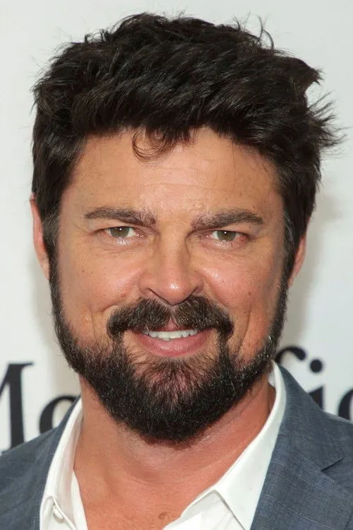 Karl Urban photo