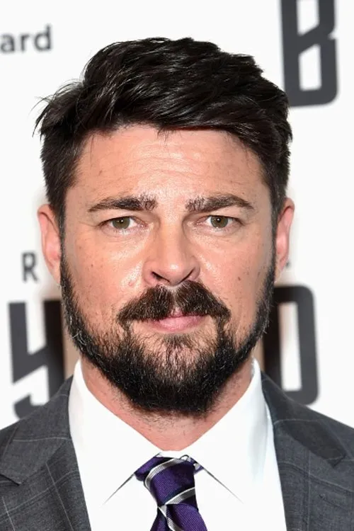 Karl Urban photo