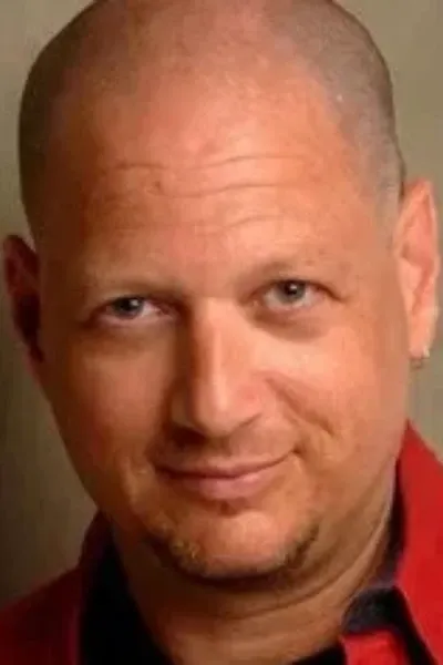J.J. Cohen photo