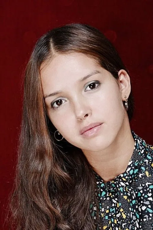Lyna Khoudri photo