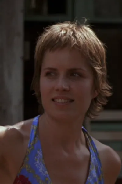 Kim Dickens