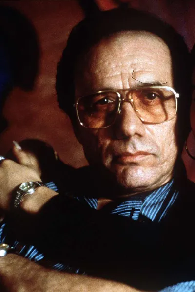 Edward James Olmos