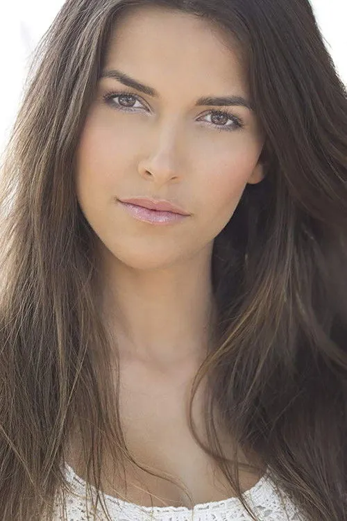 Sofia Pernas photo